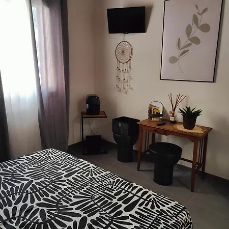 La Casetta Di Bottino 게스트하우스 3*